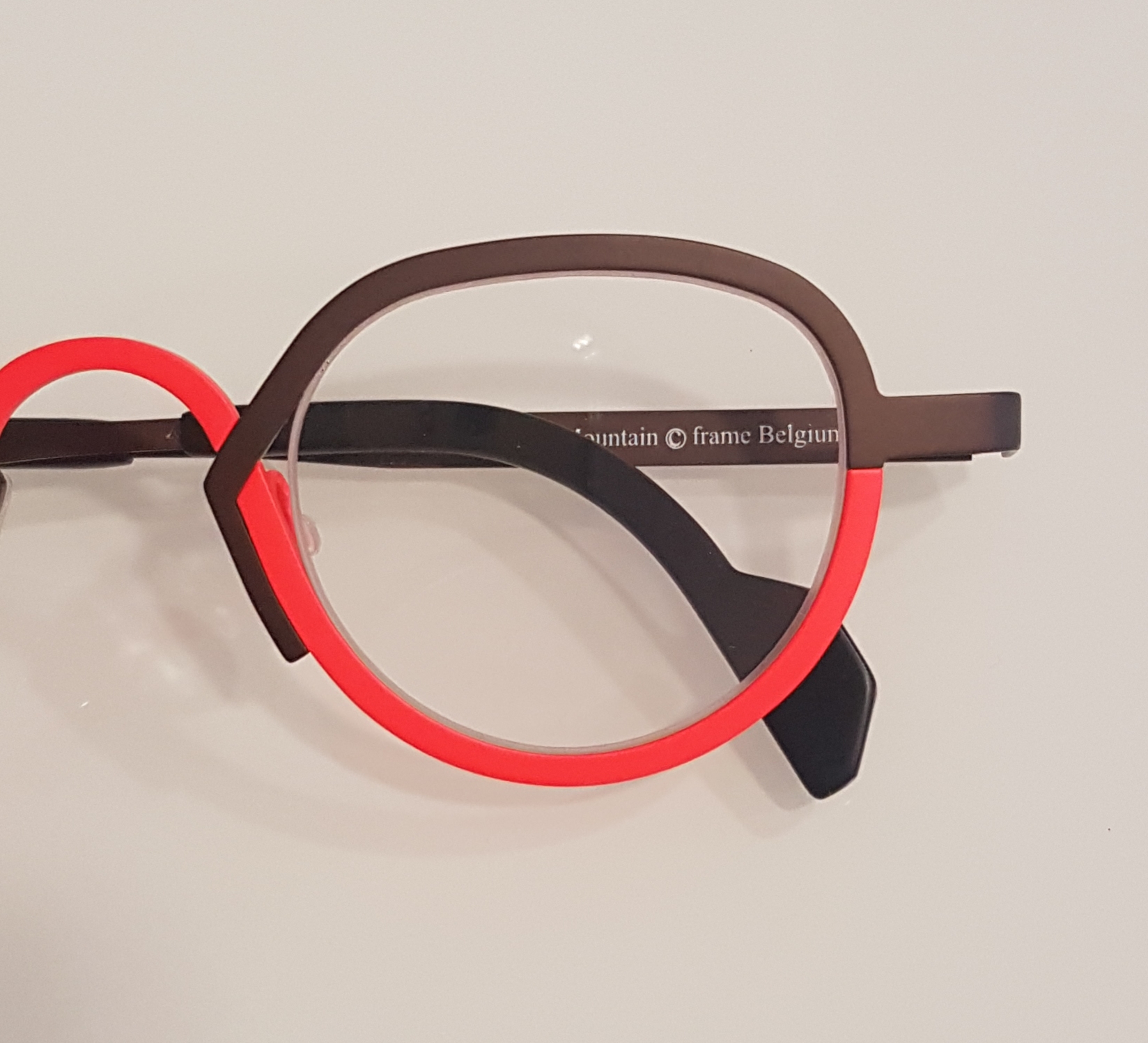 Theo eyewear nur bei uns in Schwerin BRILLEN KRILLE aus Schwerin